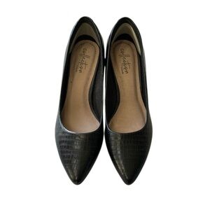 Clarks Linvale Jerica point toe black crocodile print leather kitten heel pump 5